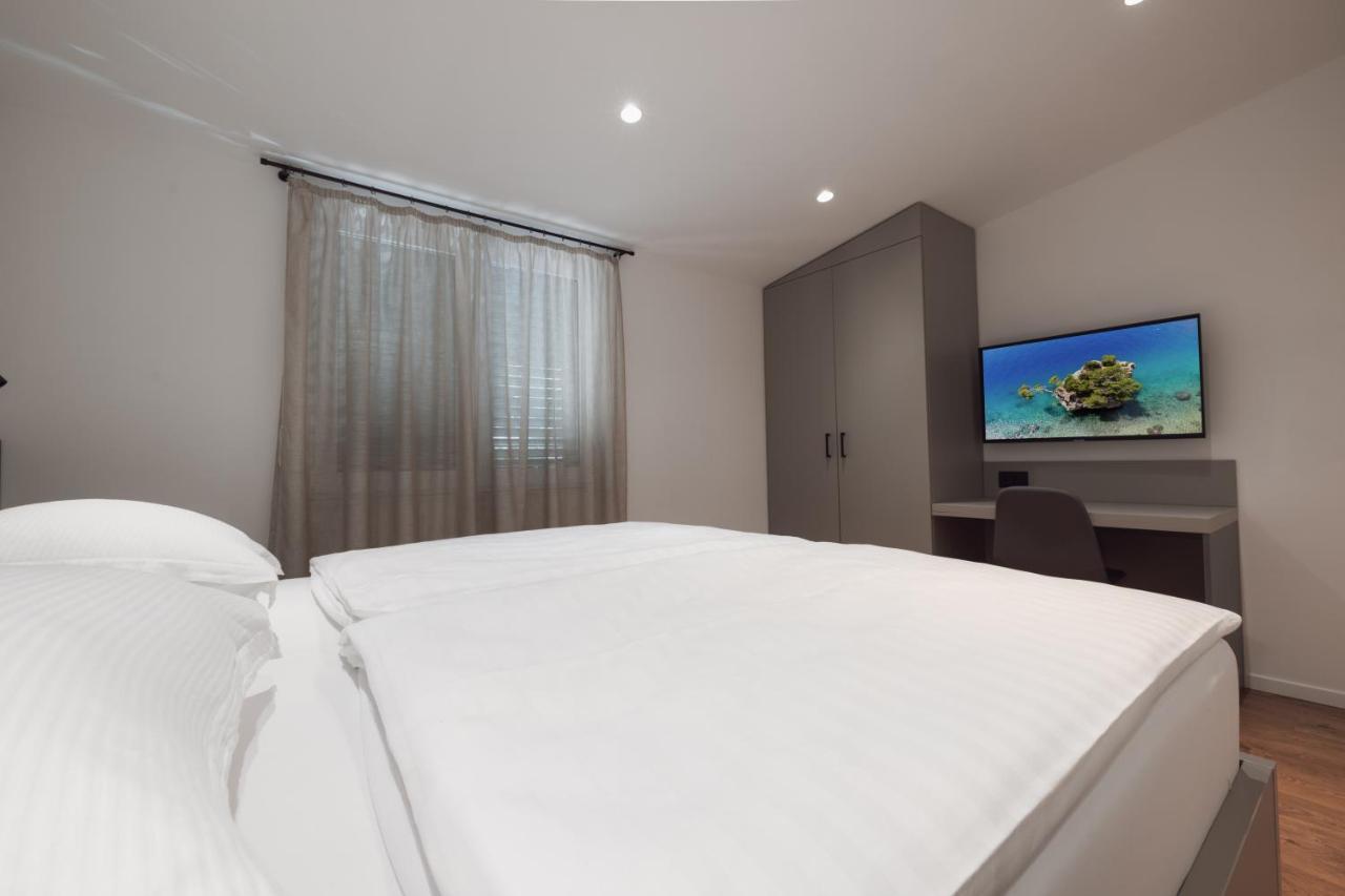 Apartmani Stipe Brela Esterno foto